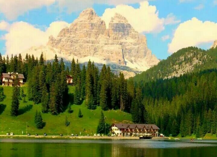 1 DOLOMITI FOTO BELLISSIMA